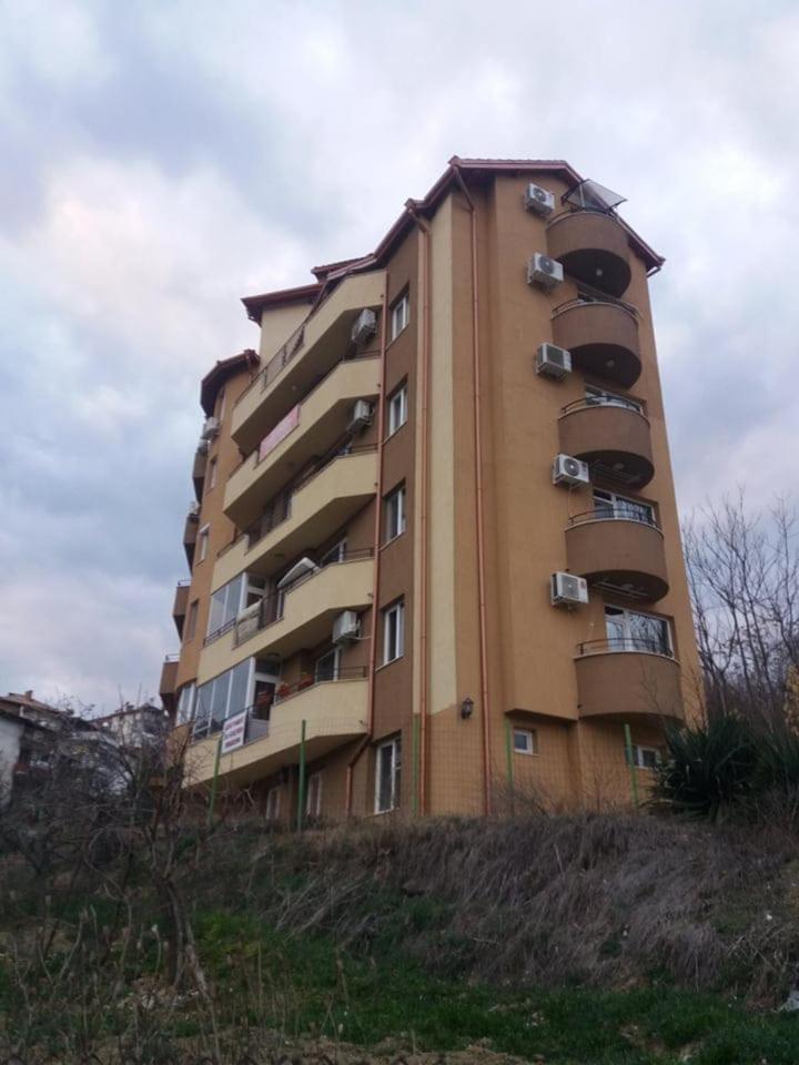 Sandanski Holiday Apartment1 Buitenkant foto